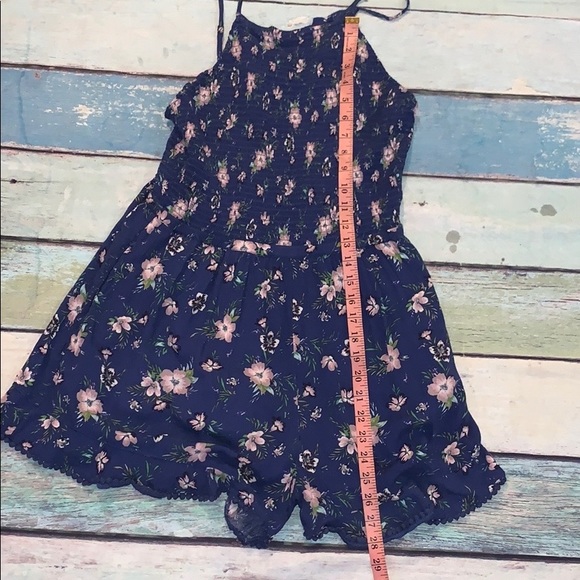 AEO smocked romper - Picture 2 of 6